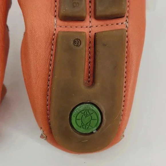 BUSSOLA Ease Casual Flats - Picture 8 of 8